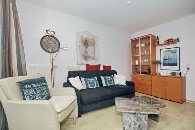 Meeresblick - Gemütliche 2-Zimmer-Wohnung mit Balkon für 2 Personen, strandnah