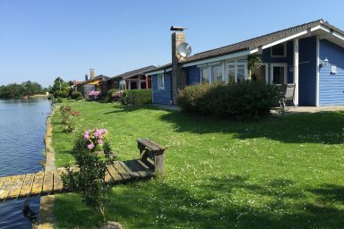 Ferienhaus direkt am Binnensee mit eigenem Steg