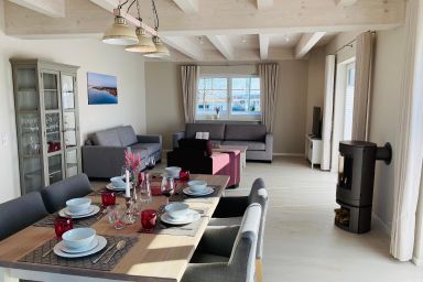 Barrierefreies Ferienhaus in Altwarp mit Sauna, Kamin und Wasserblick