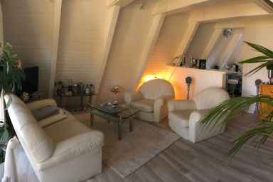 Nurdachhaus in Burhave mit Garten - Nurdachhaus in Burhave mit Garten .1