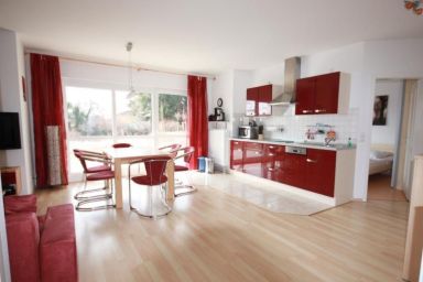 Queen Mary - Queen Mary .1