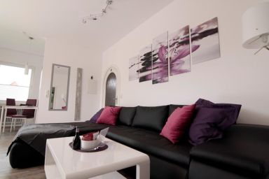 Ferienwohnungen "Allee Café" - Fewo Krabbe, Dusche, WC, 1 Schlafraum