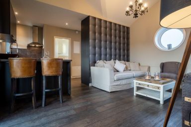 Penthouse Riviera No. 2