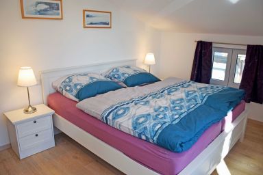 Ferienhaus zum Boddenstrand mit Kamin