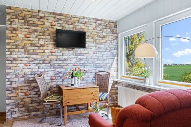 Ferienwohnungen Kleckerburg mit Meerblick OFC 05 - Nr.2/ 2-Raum-Maisonette, max.2 Pers., Panoramablick + Garten