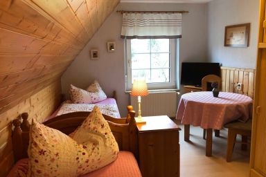 Ferienzimmer Präkel - Doppelzimmer 1 mit zwei Einzelbetten