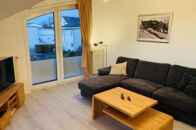 Residenz Villa Eintracht - Ferienapartments in Göhren - EIN-20 - Komfortable 2-Zimmer-Wohnung mit Balkon (HT)