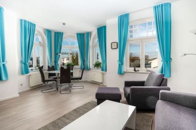 Ferienwohnung 10 Haus Metropol, 2-Raum Fewo Strandnah - Whg 10, 2 - Raum - Apartment  mit Balkon