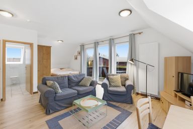 Vineta Ferienwohnungen GbR - Haus Karola Ferienwhg. 4