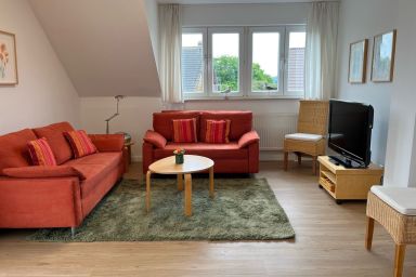 Haus am Gothensee mit 2 Wohnungen und Parkplätzen - FW im OG
