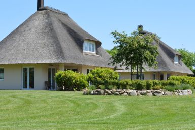 Reetdachhaus 3, inkl. 2 Parkplätze