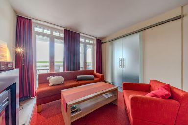 Resort Deichgraf - Schöne Ferienwohnung mit Sauna und tollem, großem Balkon mit Blick zum Deich