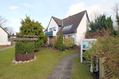 Gmelinstraße 28 a, Whg. 42, Feriendomizil am Südstrand - Ferienwohnung in Wyk, mit 2- Zimmern auf ca. 42 m² im Erdgeschoß