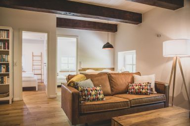 Gulfhof Boomgaarden - "Gemütliche Ferienwohnung in Upleward – Ihr Rückzugsort am Meer!"