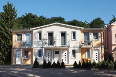 Sonnenhof 04 - Sonnenhof 04 - modern eingerichtete mit Terrasse und Balkon