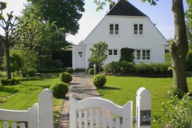 Das Lilienhaus - "Entspannen Sie im gemütlichen Lilienhaus: Ihr Rückzugsort an der Nordsee!"