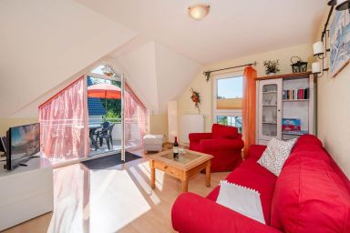 Ostseepark - Asternweg 6 / 11 - Ostseepark - Asternweg 6 / 11 - geräumige Maisonette-Wohnung mit Balkon