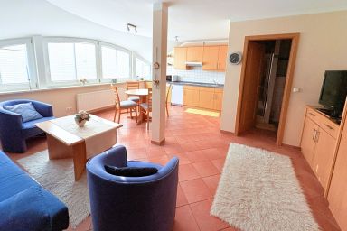 Fewo Lavendel -  mit Dachterrasse, Hund erlaubt - Mariendorf–Komfortable Wohnung für 4 Personen, ideal für Natur- und Strandurlaub