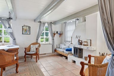 Kieke Wiet - Historisches Ferienhaus Kieke Wiet mit großem Garten und Terrasse bei Greetsiel