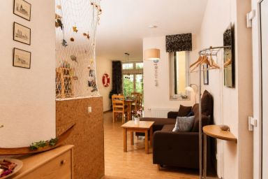 Möwennest Fewo 3, nur 30m zum Strand - Komfortable 60m² Ferienwohnung für 4 Personen mit Loggia