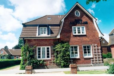 Haus am Walde - EG - Helle Ferienwohnung im Haus am Walde im EG , 380 m zum Strand