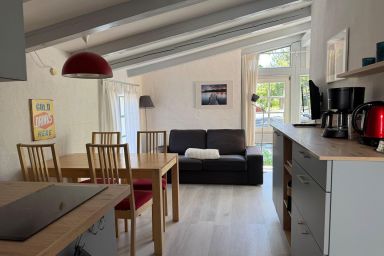 Auf den Höfen - 42m² Ferienwohnung mit Balkon und Hund für 4 Personen