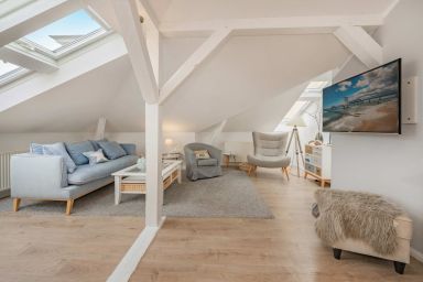 Villa Westfalia - Moderne Ferienwohnung in Heringsdorf mit Meerblick & Balkon – 150 m zum Strand