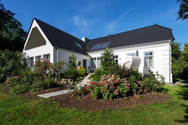 Ferienwohnung mit Terrasse, Strandkorb, Küche