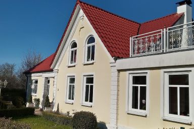Gemütliche FW mit sonniger Terrasse an der Förde.