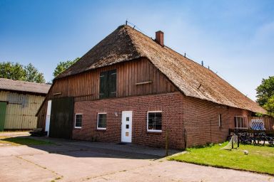 NORDISCH NATURE - Ferienhof am Deich - Bude unter Reet