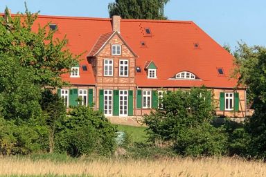 Gutshaus Redentin - Storchenhorst