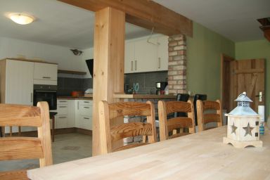 Landhaus am Bauernhof im Ostseeland - 4-Raum-Landhaus mit Grillterrasse (120m², max. 9 Personen)
