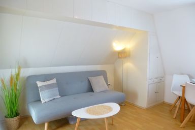 Ferienwohnung Dachgeschoss 30 m² mit Strandfeeling - Ferienwohnung Dachgeschoss mit Strandfeeling