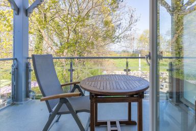 Villa Wagenknecht, Ferienwohnung 09 - Ferienwohnung mit WLAN inklusive, Meerblick und Strandkorb am Strand