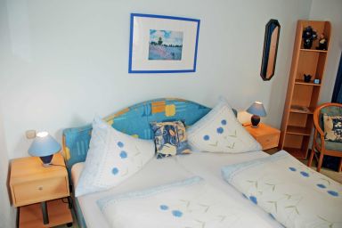 Appartementhaus zur Brücke direkt am See - Ferienappartement Kornblume