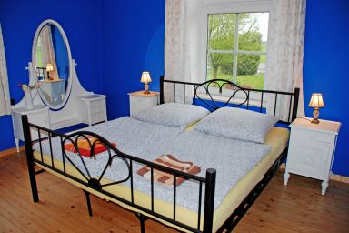 Ferienwohnungen im Gutshaus Gnies - 03 Ferienwohnung Rügen mit Kamin