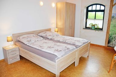 Ferienhof auf Rügen - 08 Ferienwohnung mit Terrasse