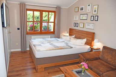 Ferienwohnung mit Terrasse an der Granitz