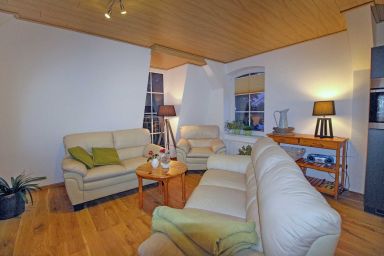 Ferienwohnung 'Am Kirchplatz' - Ferienwohnung