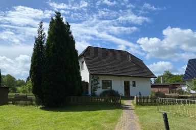 Haus Zeesenboot