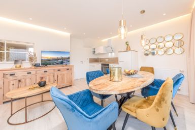 SunSide Apartment #4