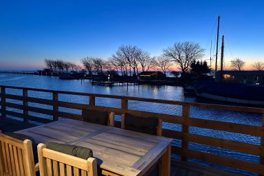 Piratenschiff - First-Class Auszeit mit privaten Spa, Kamin, Meerblick & Gym