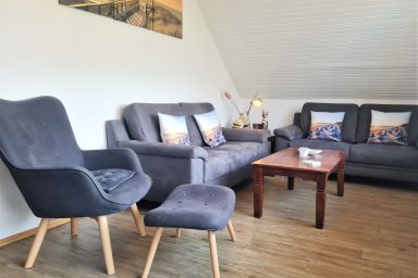 "Haus Elisa" - geräumige Ferienwohnung mit 2 Schlafzimmern im Ostseebad Grömitz