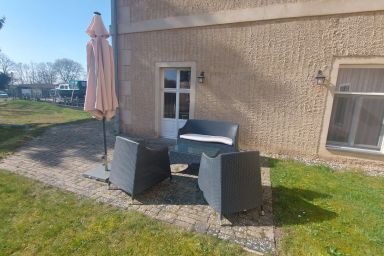 Landrat Erdmann WF-40 - Gemütliches Ferienwohnung Westflügel Landrat Erdmann WF-40 in Stolpe auf Usedom