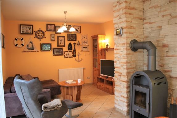 GemÃ¼tliches Wohnzimmer mit Kamin