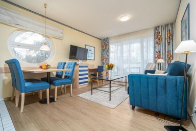Villa Kurpark - Wohnung 512 - Romantische Ferienwohnung direkt an Deich und Strand gelegen!