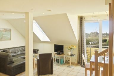 Residenz am Strand - Moderne Ferienwohnung in erster Strandreihe mit Balkon in Zingst