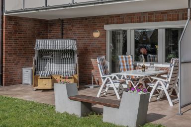 Am Yachthafen 32a-p - Liebenswerte Ferienwohnung mit Terrasse in Harlesiel