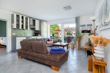 Pura Vida - Ferienwohnung mit großem Garten in Norddeich