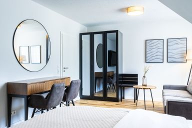 Moderne Ferienunterkunft in ruhiger Lage und nur 7 Gehminuten vom Strand entfernt - hoher Schlafkomfort und Gartenzugang - Moderne Ostsee Ferienunterkunft in ruhiger Lage und in Strandnähe